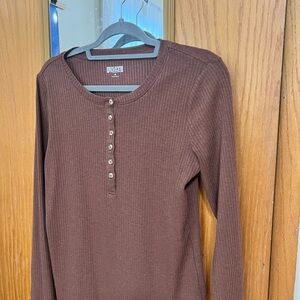 Duluth Trading Co Brown Long Sleeve Henley Top